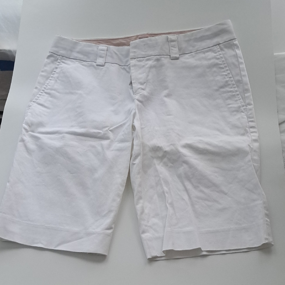 Banana Republic White Bermuda Shorts Classic Cotton Blend